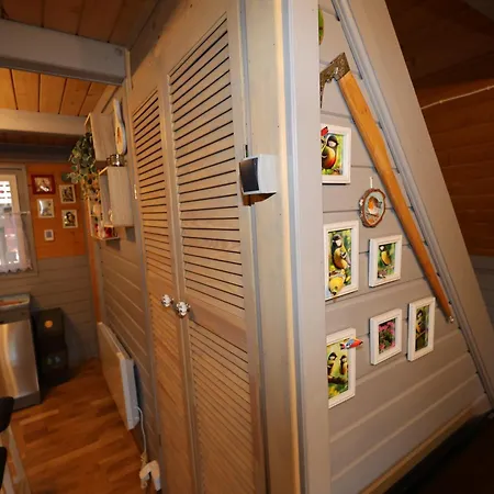 U Bogatki Glamping & To Klimatyczny, Drewniany Dla Maksymalnie 7 Osob Z Kapielami I Zabiegami Termalnym Spa, Polozony, W Lesie Niedaleko Jeziora Roznowskiego Grodek Nad Dunajcem, Idealny Na Relaks W Otoczeniu Natury Chalet
