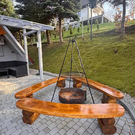 U Bogatki Glamping & To Klimatyczny, Drewniany Dla Maksymalnie 7 Osob Z Kapielami I Zabiegami Termalnym Spa, Polozony, W Lesie Niedaleko Jeziora Roznowskiego Grodek Nad Dunajcem, Idealny Na Relaks W Otoczeniu Natury Chalet